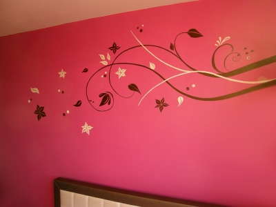 Lubin – dwukolorowe malowane wzory w sypialni